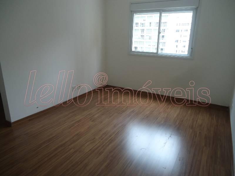 Apartamento à venda com 3 quartos, 142m² - Foto 10