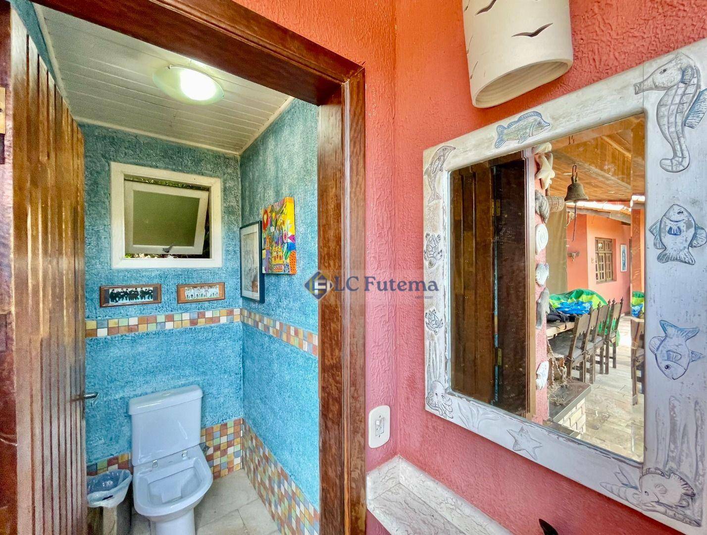 Casa de Condomínio à venda com 4 quartos, 256m² - Foto 35