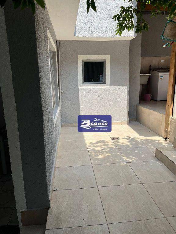 Sobrado à venda com 3 quartos, 221m² - Foto 7