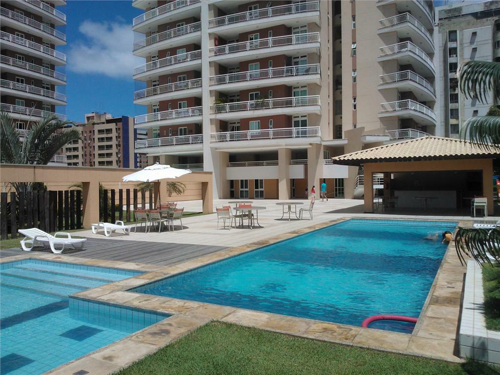 Apartamento à venda com 3 quartos, 79m² - Foto 1