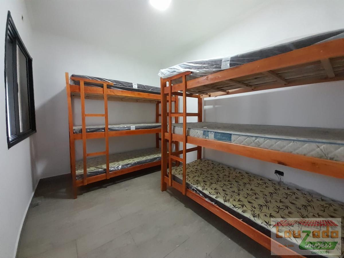 Casa à venda com 3 quartos, 160m² - Foto 8