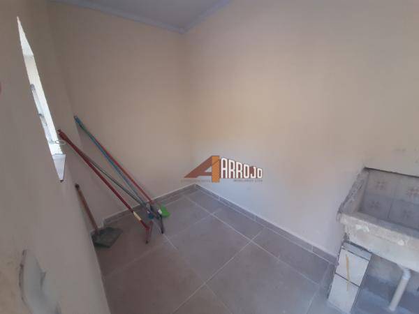 Sobrado à venda com 2 quartos, 115m² - Foto 7