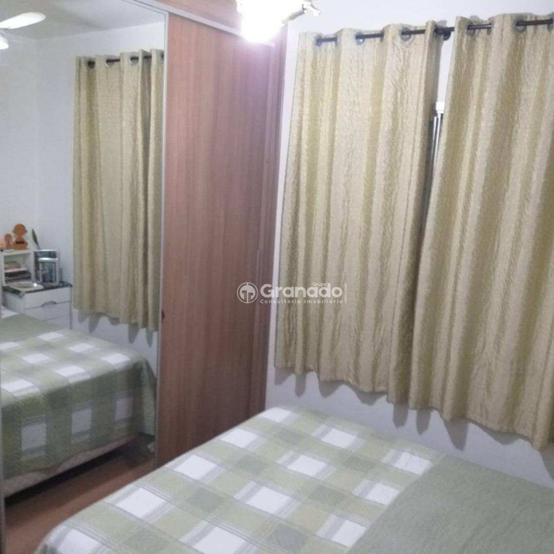 Apartamento à venda com 2 quartos, 56m² - Foto 19