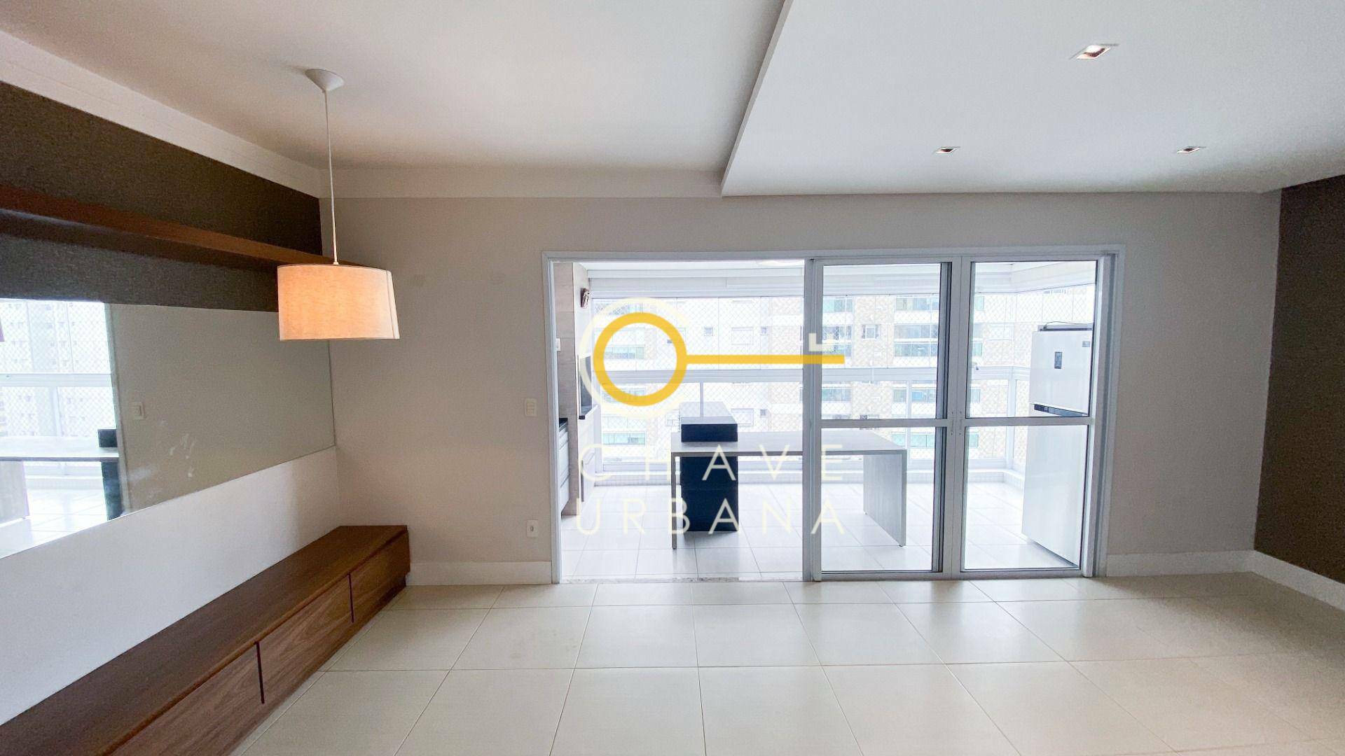 Apartamento à venda com 3 quartos, 111m² - Foto 4