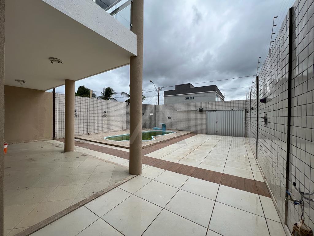 Casa à venda com 4 quartos, 212m² - Foto 6