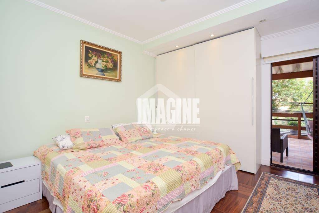 Sobrado à venda com 3 quartos, 181m² - Foto 4