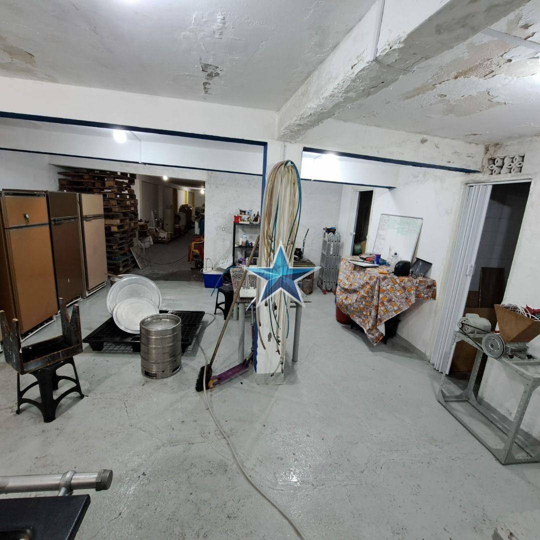 Sobrado à venda com 3 quartos, 220m² - Foto 57