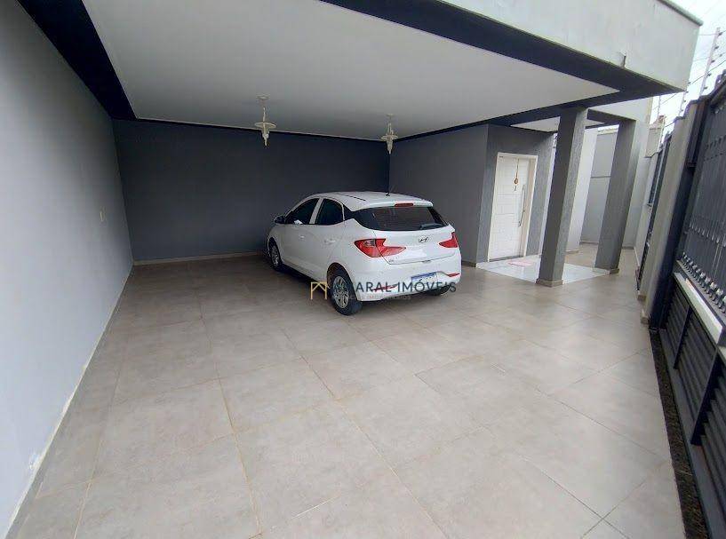 Casa, 3 quartos, 188 m² - Foto 2