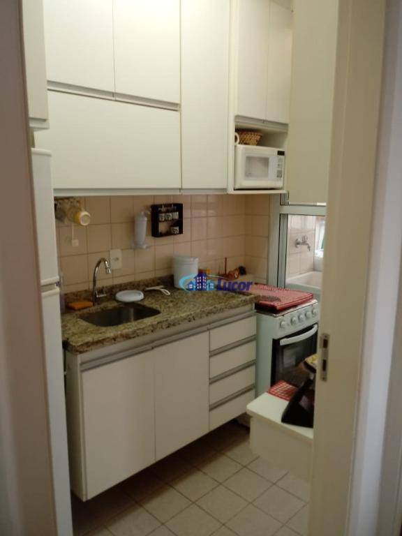 Apartamento para alugar com 1 quarto, 40m² - Foto 18