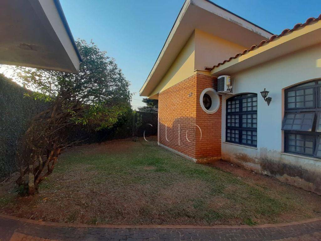 Casa à venda com 3 quartos, 410m² - Foto 4