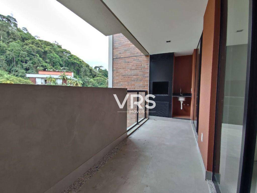 Apartamento à venda com 2 quartos, 76m² - Foto 4