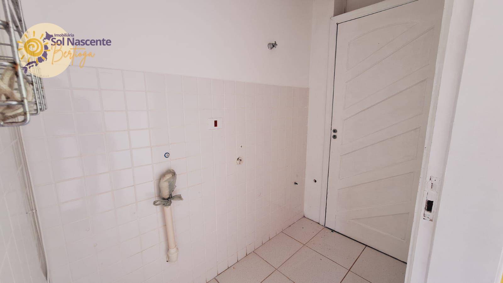 Casa para alugar com 2 quartos, 70m² - Foto 12