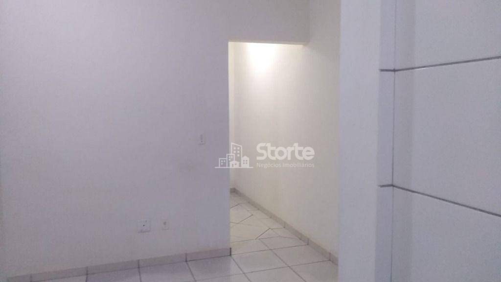 Apartamento à venda com 2 quartos, 50m² - Foto 4