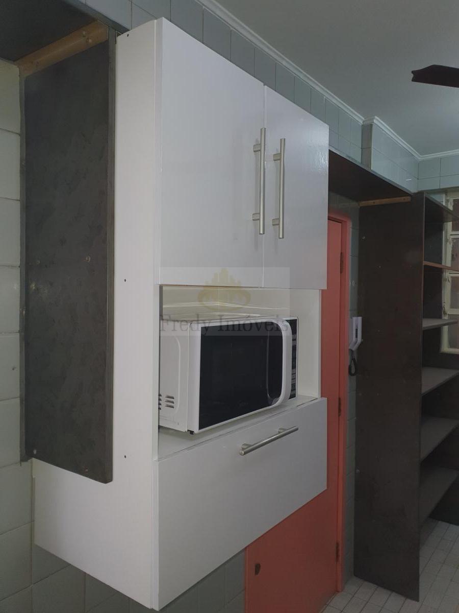 Apartamento para alugar com 2 quartos, 83m² - Foto 22