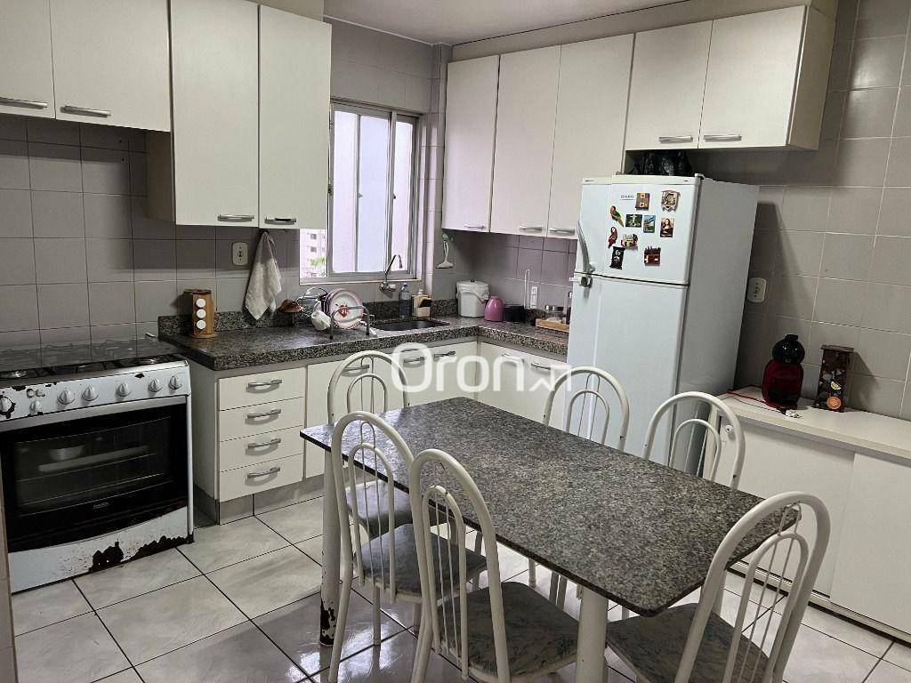 Apartamento à venda com 3 quartos, 93m² - Foto 3