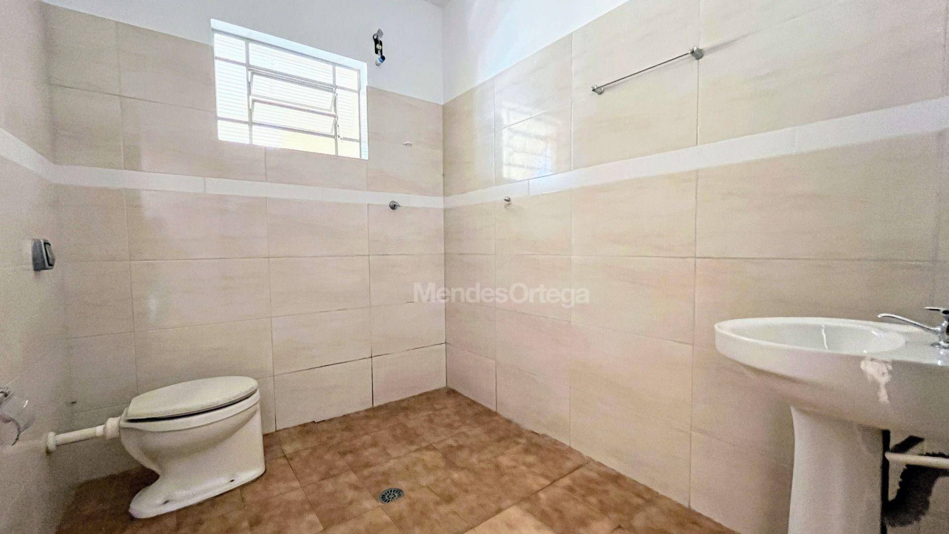 Casa para alugar com 1 quarto, 76m² - Foto 8