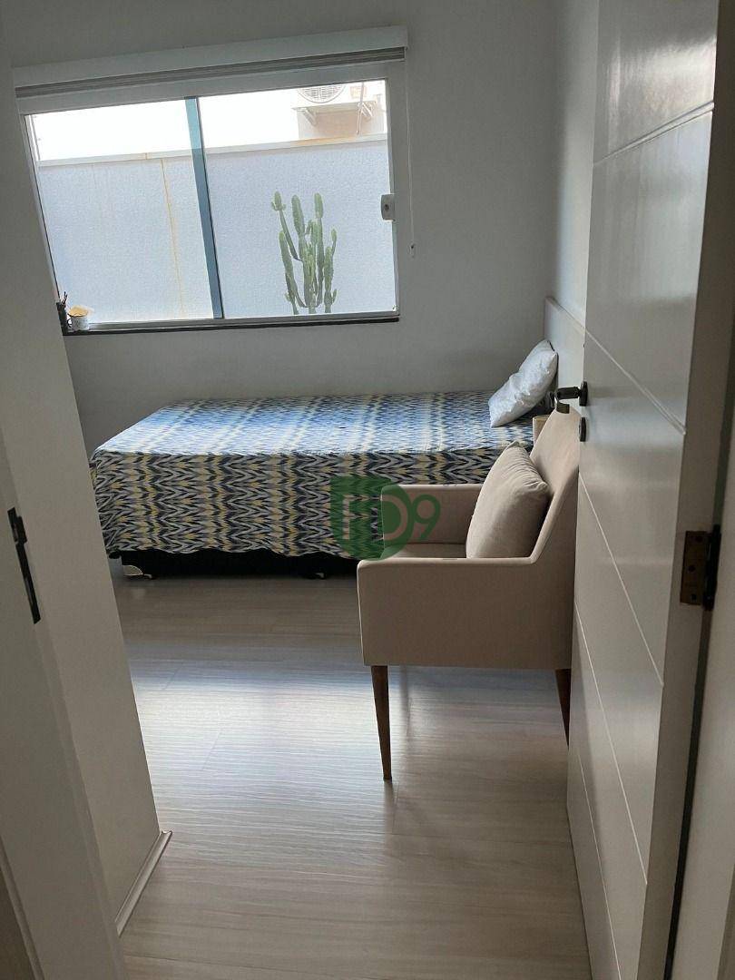 Casa à venda com 3 quartos, 130m² - Foto 7