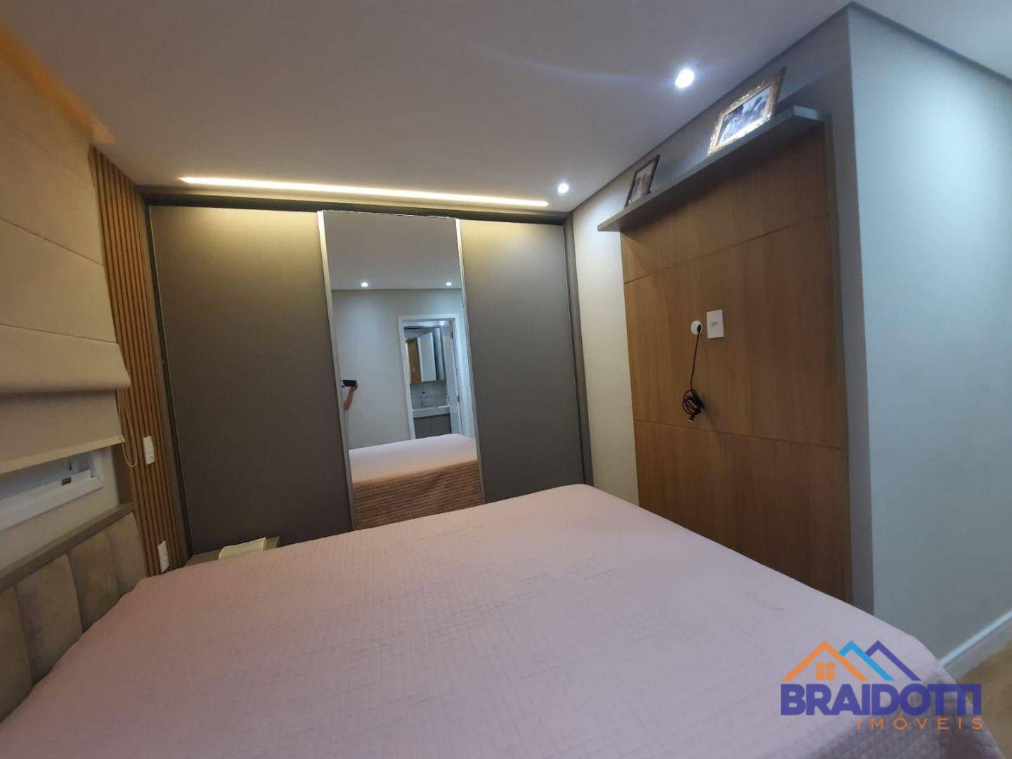 Apartamento à venda com 2 quartos, 56m² - Foto 20