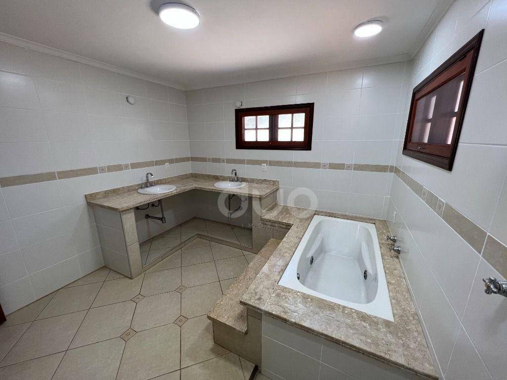 Casa à venda com 4 quartos, 554m² - Foto 42