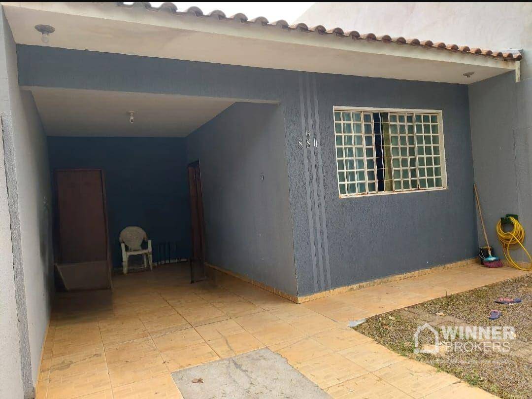 Casa à venda com 3 quartos, 93m² - Foto 1