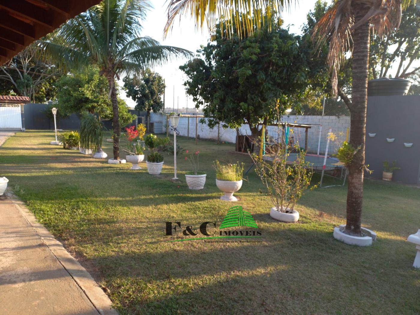 Chácara à venda com 2 quartos, 1250m² - Foto 14