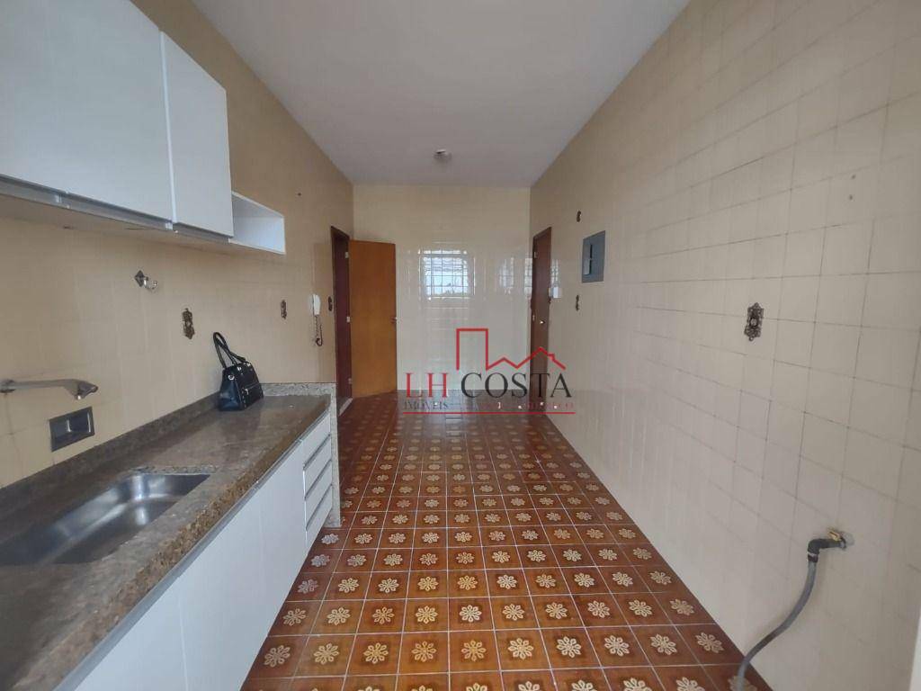 Apartamento à venda com 3 quartos, 135m² - Foto 31