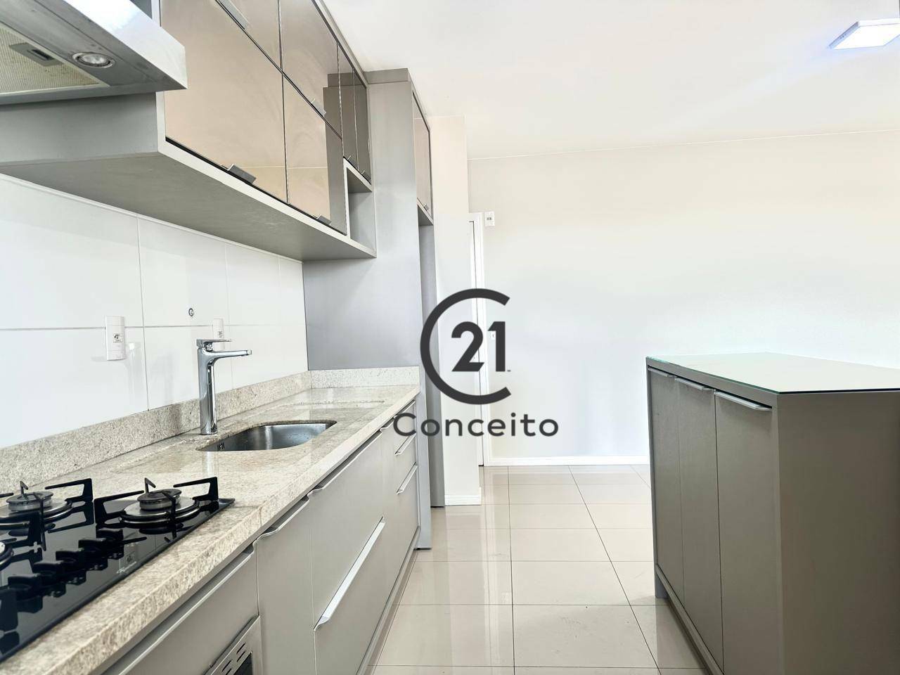 Apartamento para alugar com 3 quartos, 100m² - Foto 6