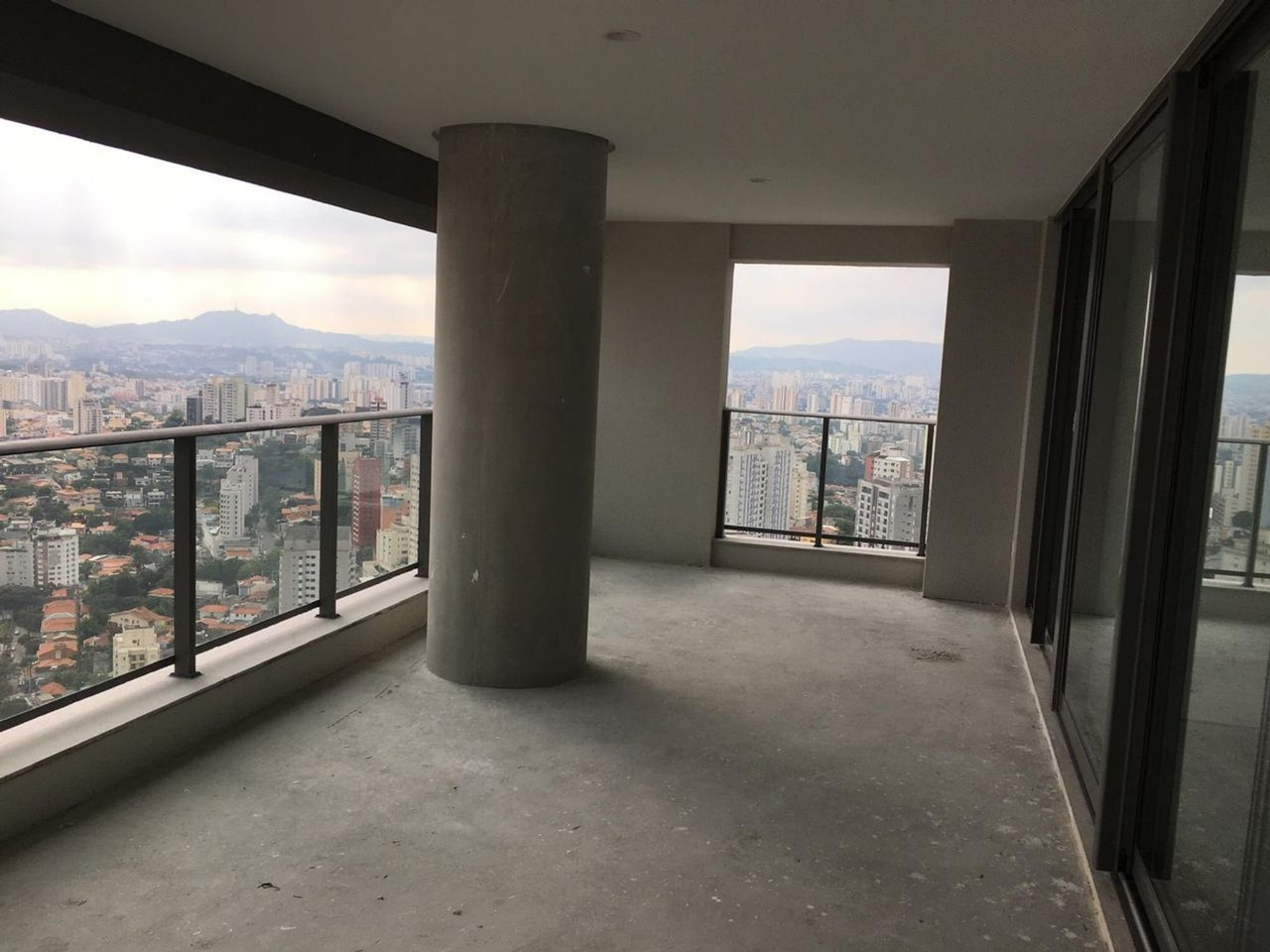 Apartamento à venda com 4 quartos, 275m² - Foto 7