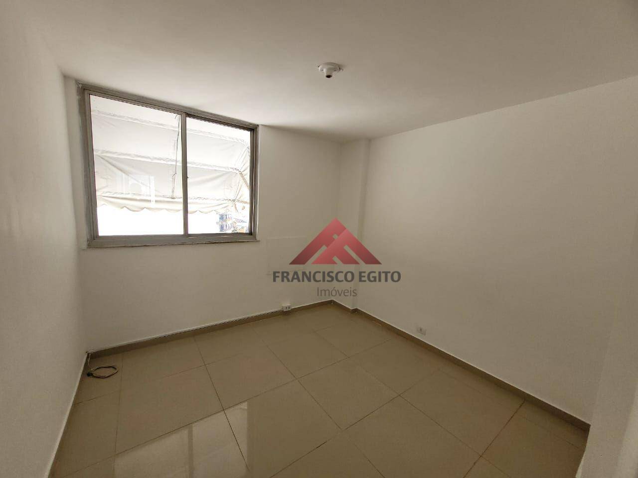 Apartamento para alugar com 3 quartos, 120m² - Foto 9