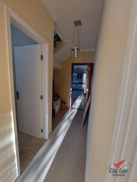 Sobrado à venda com 3 quartos, 238m² - Foto 52