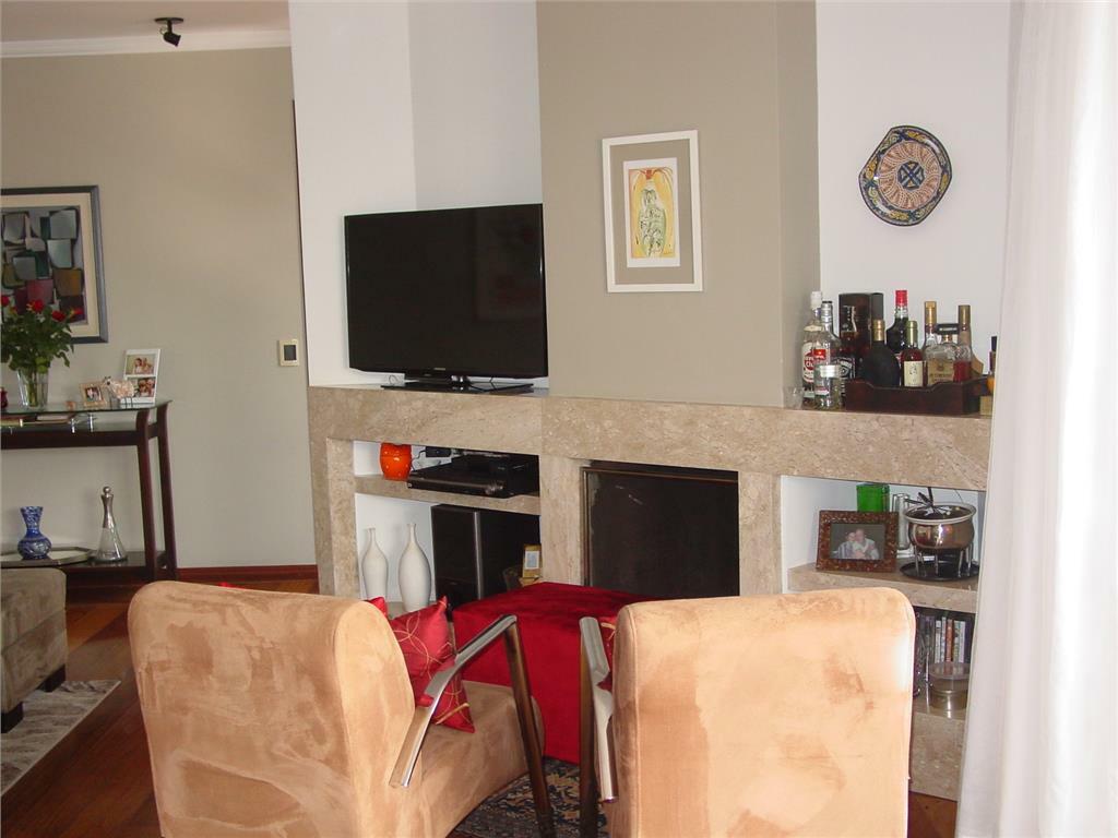 Apartamento à venda com 3 quartos, 140m² - Foto 3