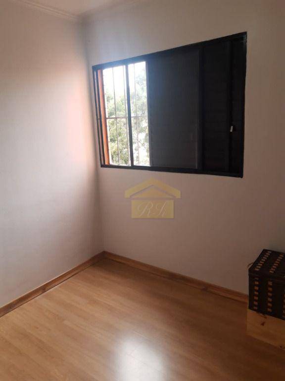 Apartamento à venda com 3 quartos, 59m² - Foto 11