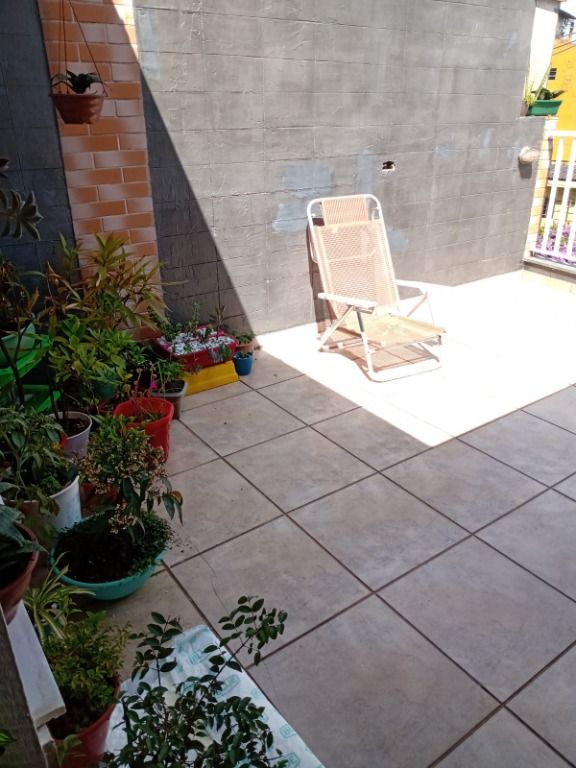 Sobrado à venda com 2 quartos, 158m² - Foto 18