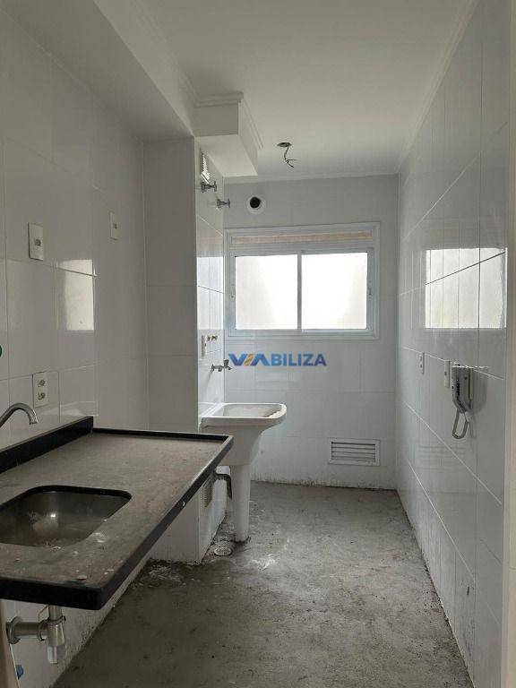 Apartamento à venda com 2 quartos, 68m² - Foto 2