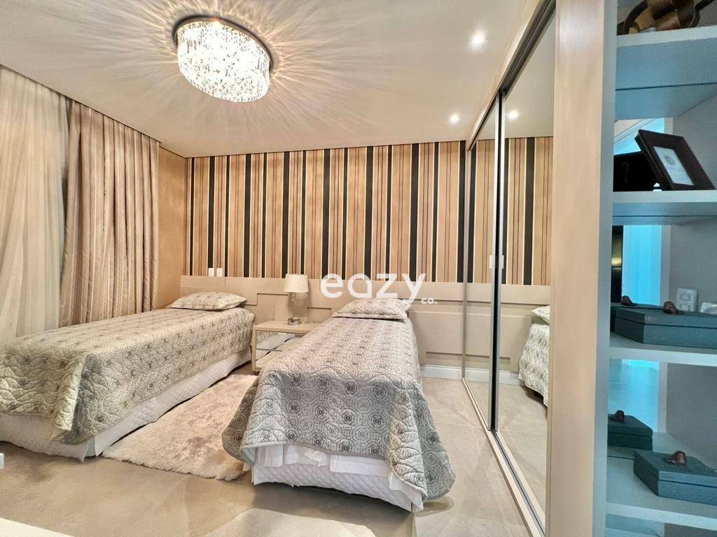 Sobrado à venda com 5 quartos, 423m² - Foto 20