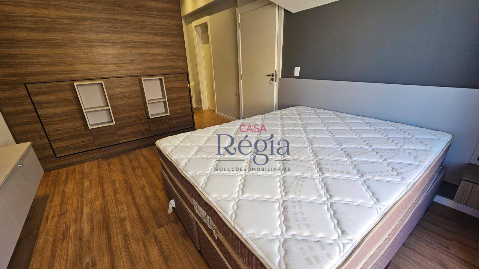 Apartamento à venda com 1 quarto, 75m² - Foto 22