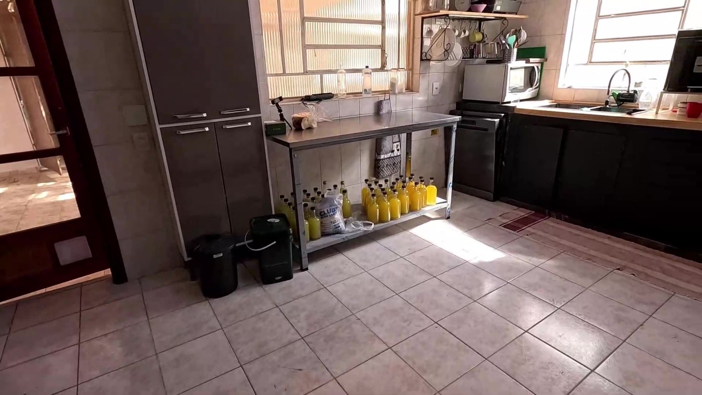 Chácara à venda com 3 quartos, 1000m² - Foto 22