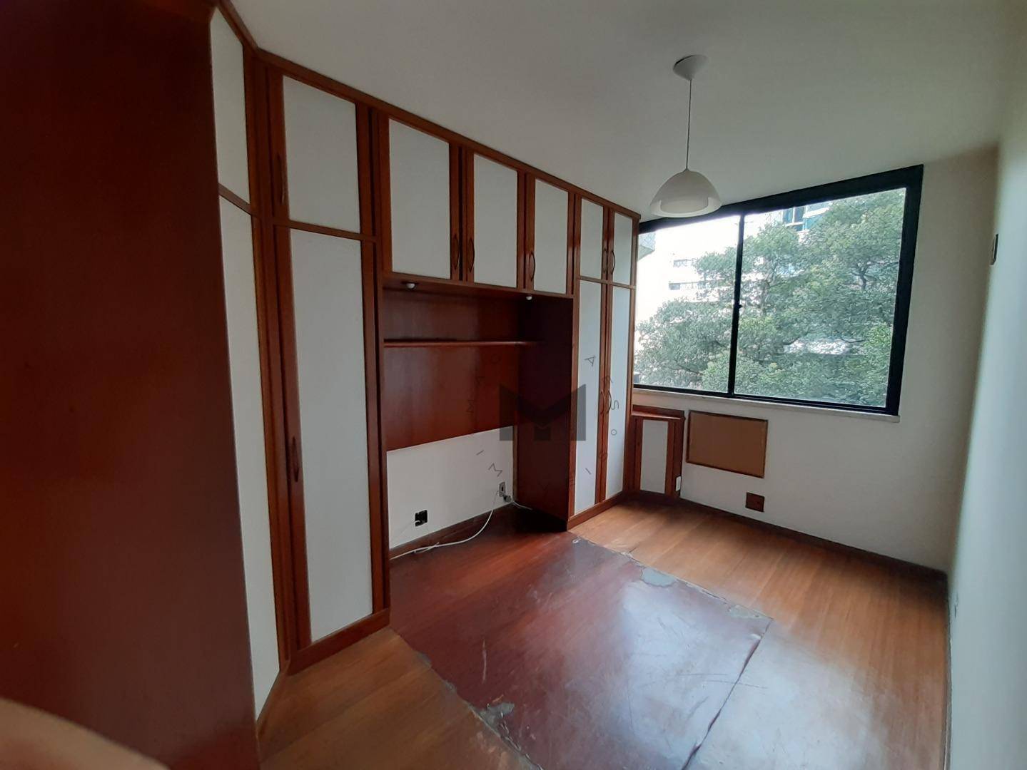 Apartamento à venda com 2 quartos, 104m² - Foto 21