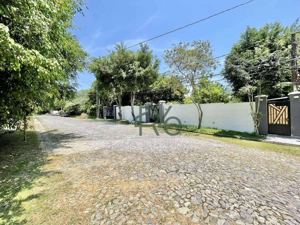 Casa de Condomínio à venda com 4 quartos, 408m² - Foto 4