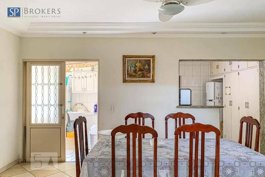 Sobrado à venda com 4 quartos, 261m² - Foto 49