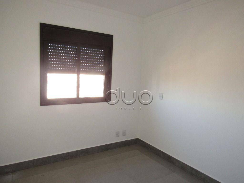 Apartamento para alugar com 3 quartos, 98m² - Foto 11