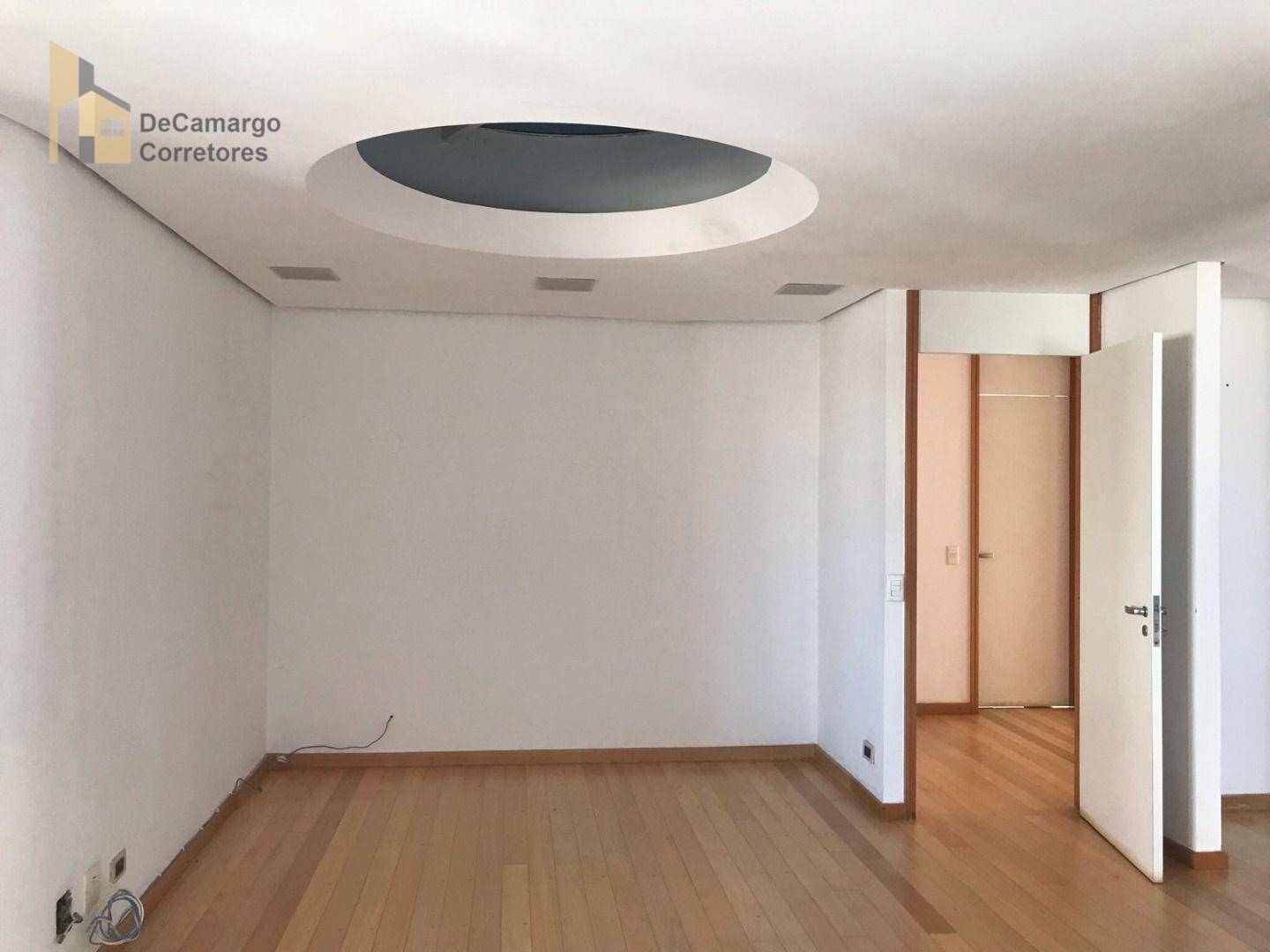 Cobertura à venda com 3 quartos, 500m² - Foto 12