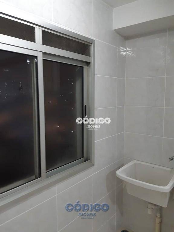 Apartamento à venda com 2 quartos, 58m² - Foto 28