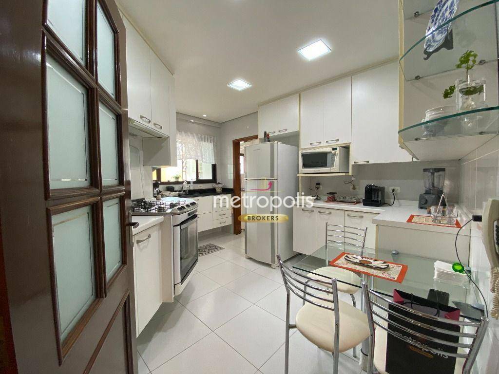 Apartamento à venda com 3 quartos, 168m² - Foto 21