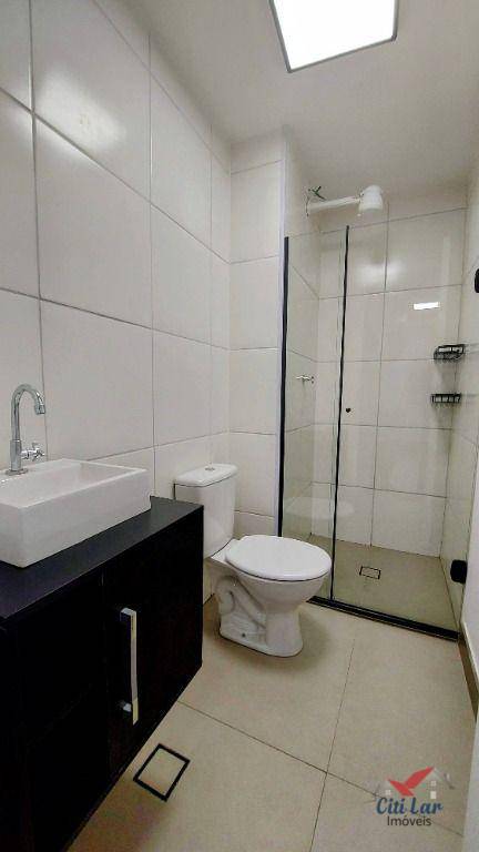 Apartamento para alugar com 2 quartos, 36m² - Foto 12