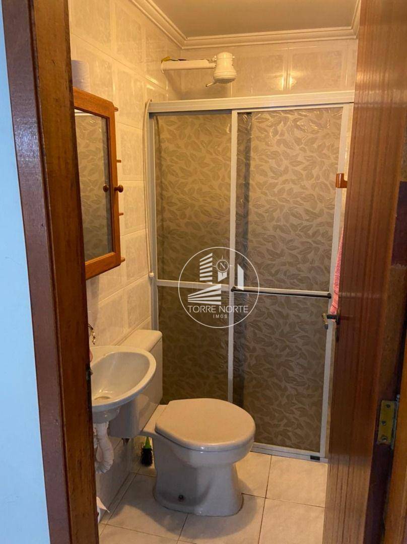 Sobrado à venda com 4 quartos, 250M2 - Foto 14