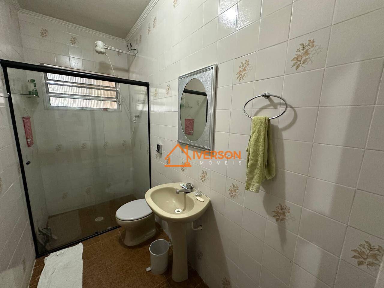 Casa à venda com 2 quartos, 175m² - Foto 10