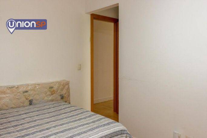 Apartamento à venda com 4 quartos, 207m² - Foto 15