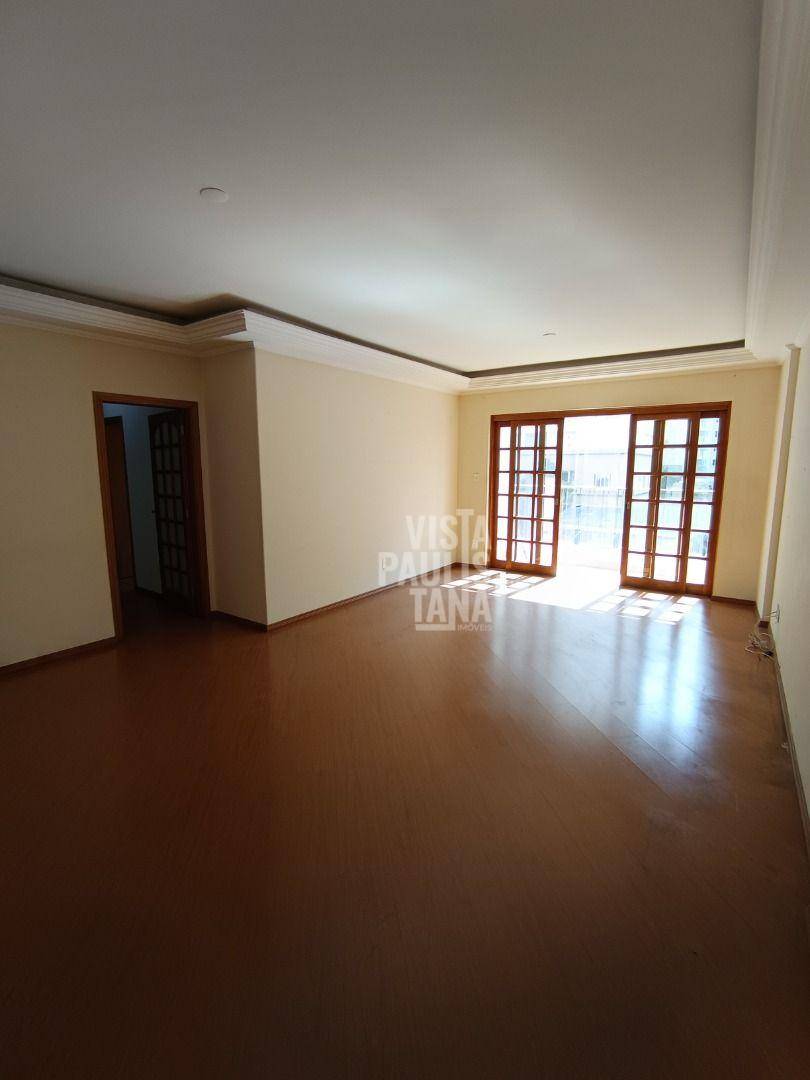 Apartamento à venda com 3 quartos, 160m² - Foto 5