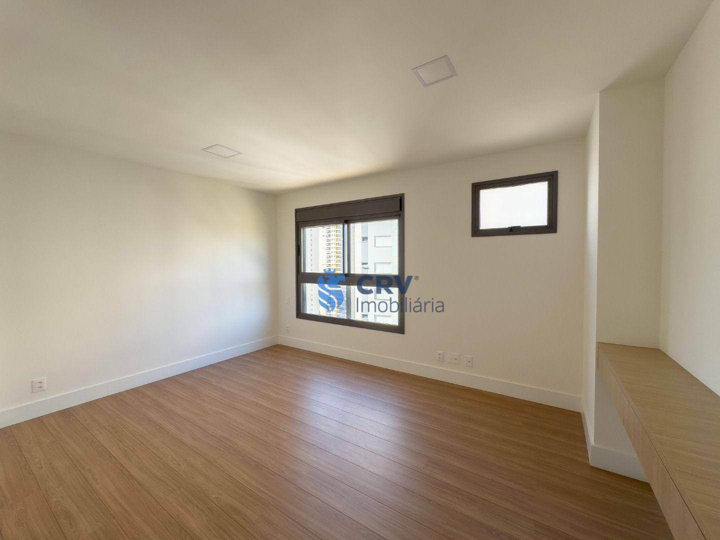 Apartamento à venda com 3 quartos, 216m² - Foto 19